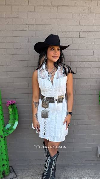 LB Ivory Sleeveless Shirt Dress