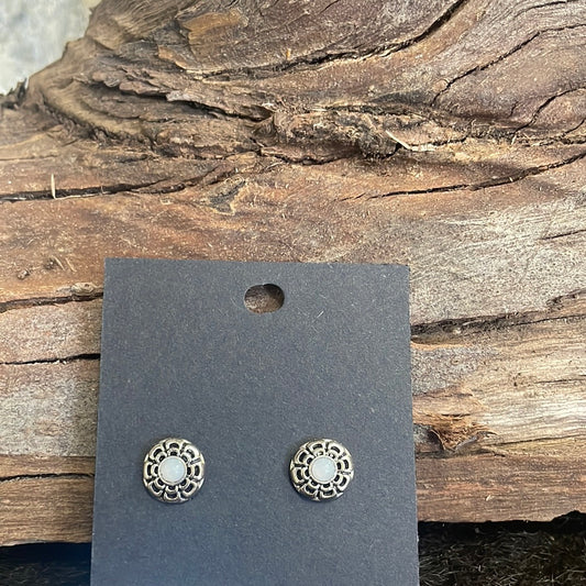 Earrings - White Stone 43